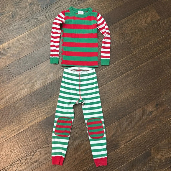 Hanna Andersson Christmas Pajamas - Picture 1 of 12